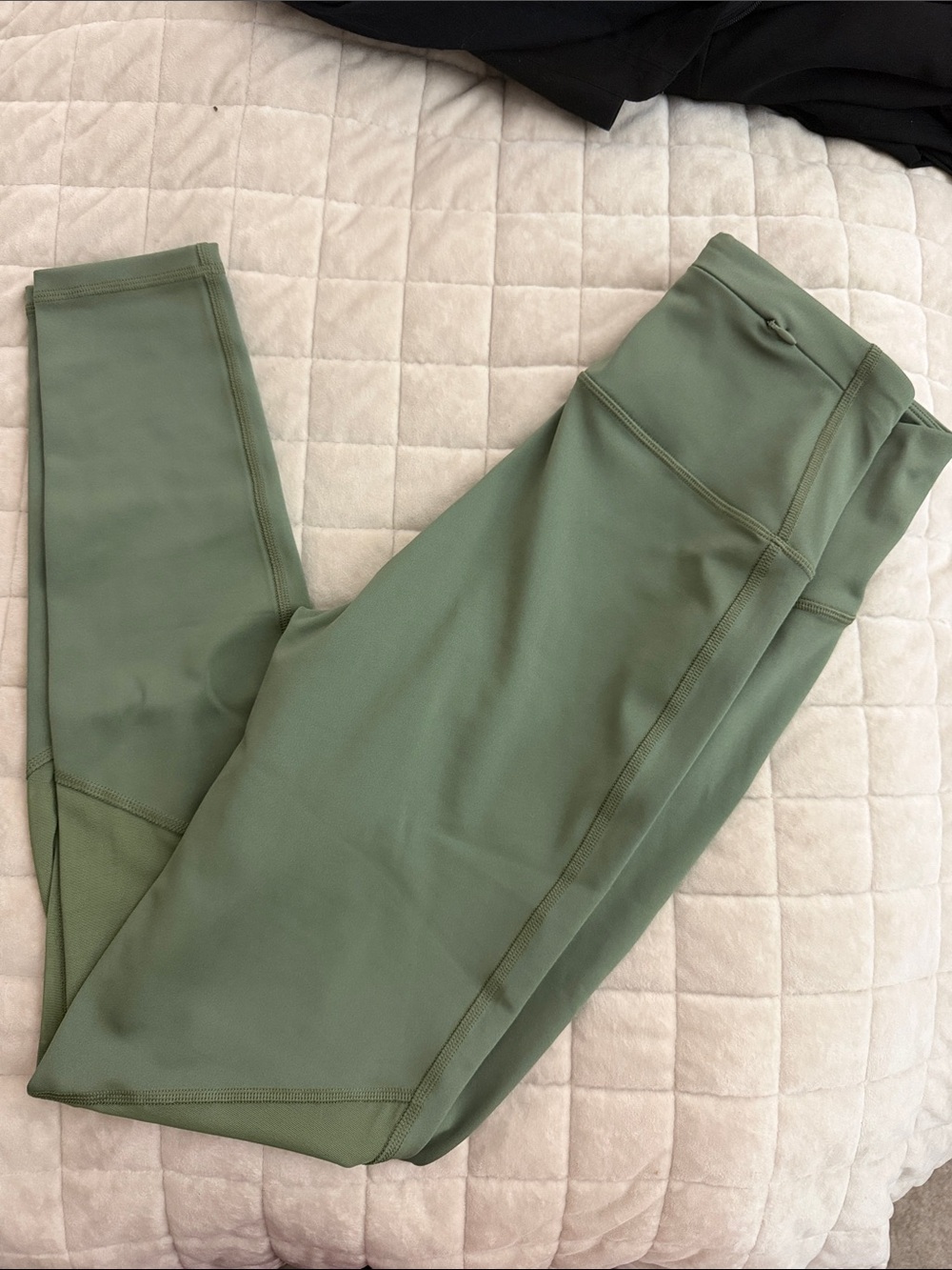 Old Navy Olive Green Performance Leggings